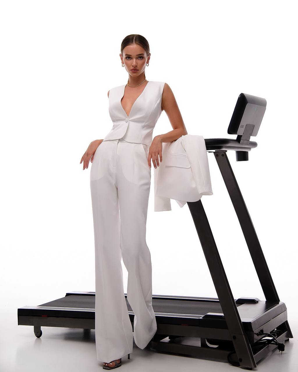 Womens Premium Diagonal Crepe Suit with Satin Collar in White