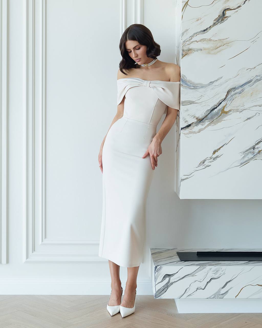 Elegant Off Shoulder Midi Dress with Corset Detailing