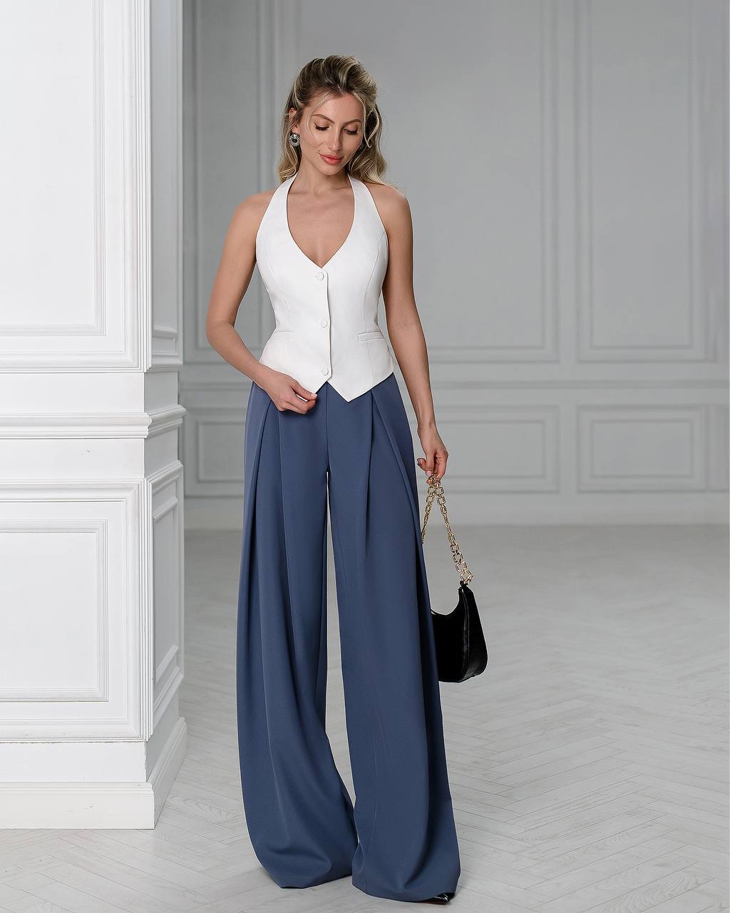 Womens Premium Diagonal Suiting Crepe Vest Halter Neck Button Front