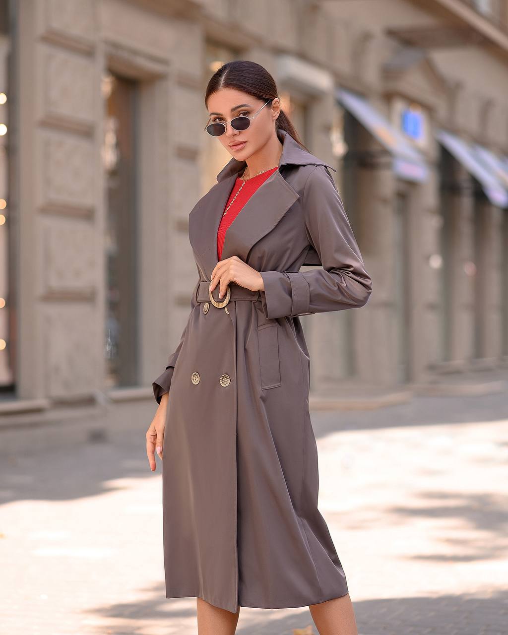 Stylish Cotton Trench Coat with Pockets and Belted Waist for Chic Fall Look