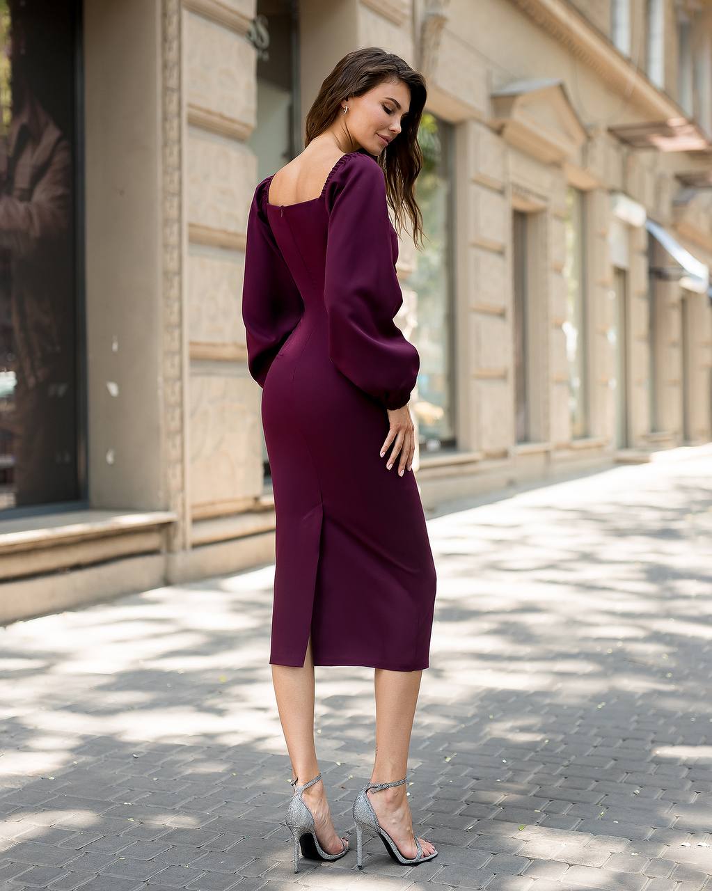 Elegant Burgundy Midi Dress with Puff Sleeves for Women