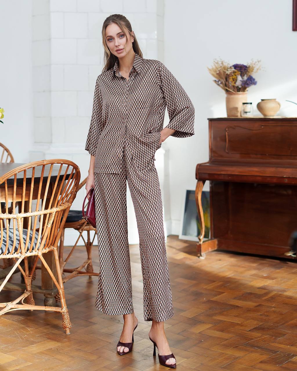 Womens Premium Printed Silk Suit Cropped Shirt and Trousers