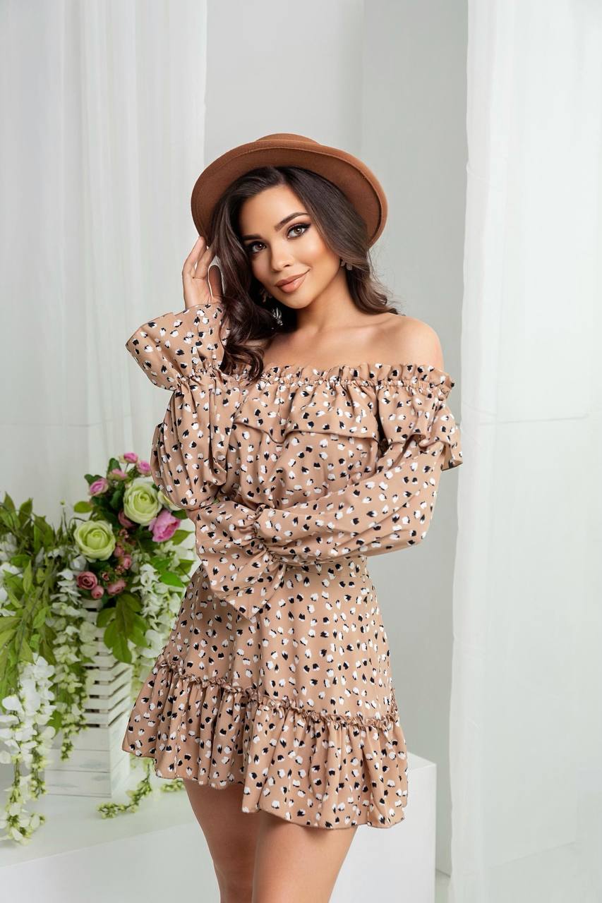 Chic Off-Shoulder Floral Dress in Soft Fabric for Stylish Occasions