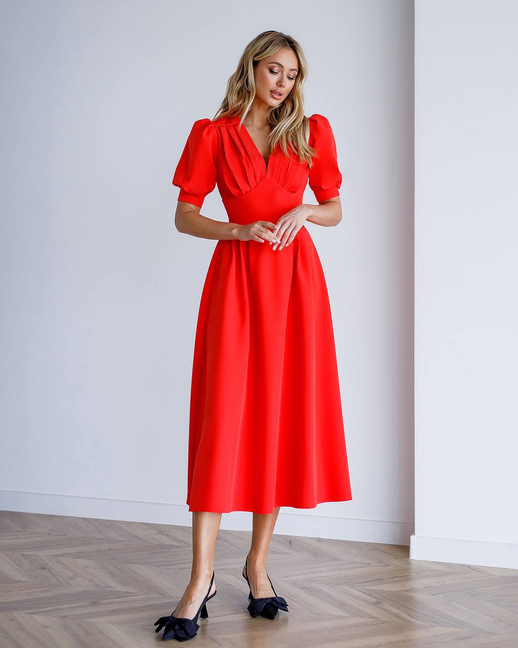 Elegant Red Midi Dress for Women with Puff Sleeves