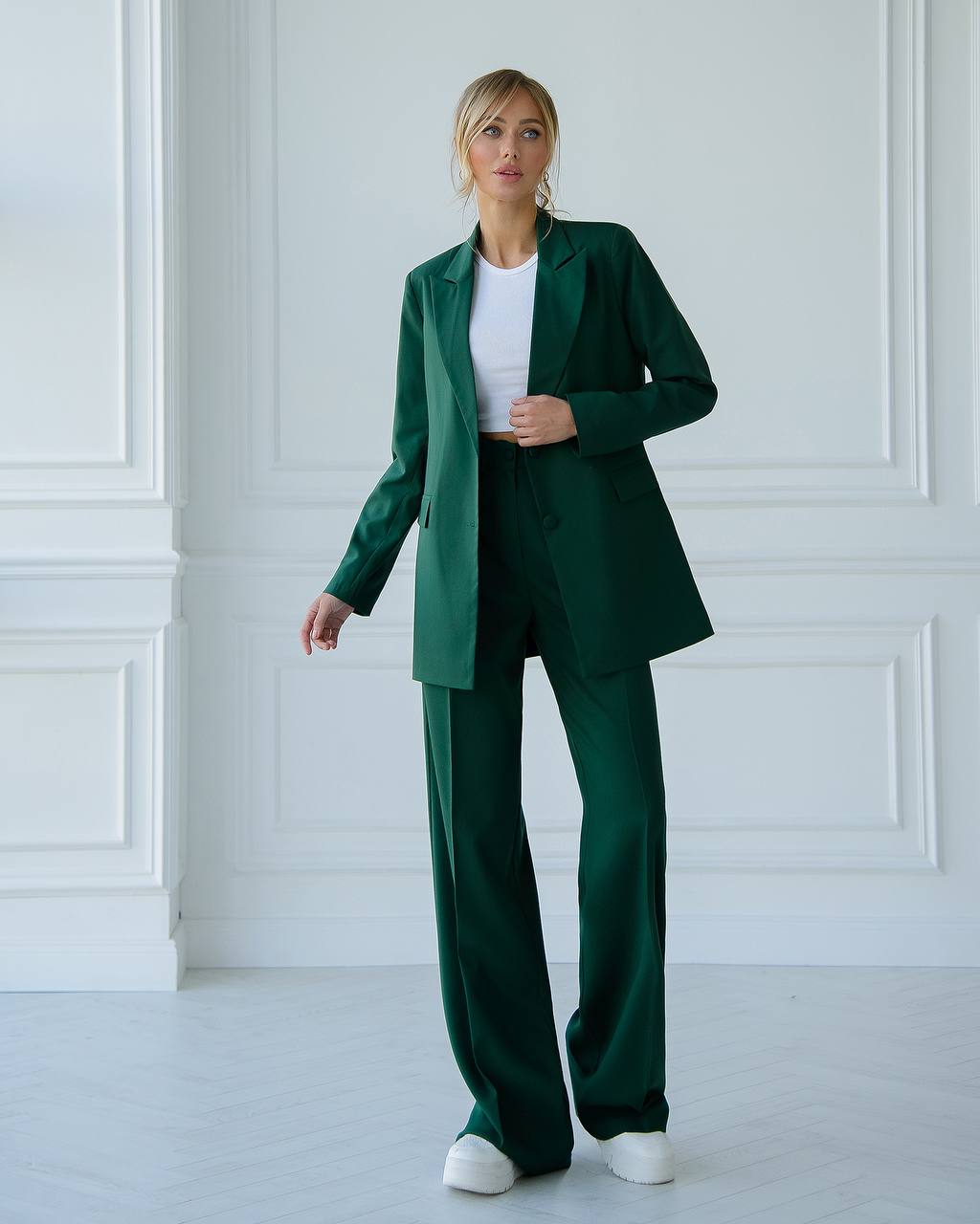 Womens Polished Tiar and Lux Fabric Suit in Green