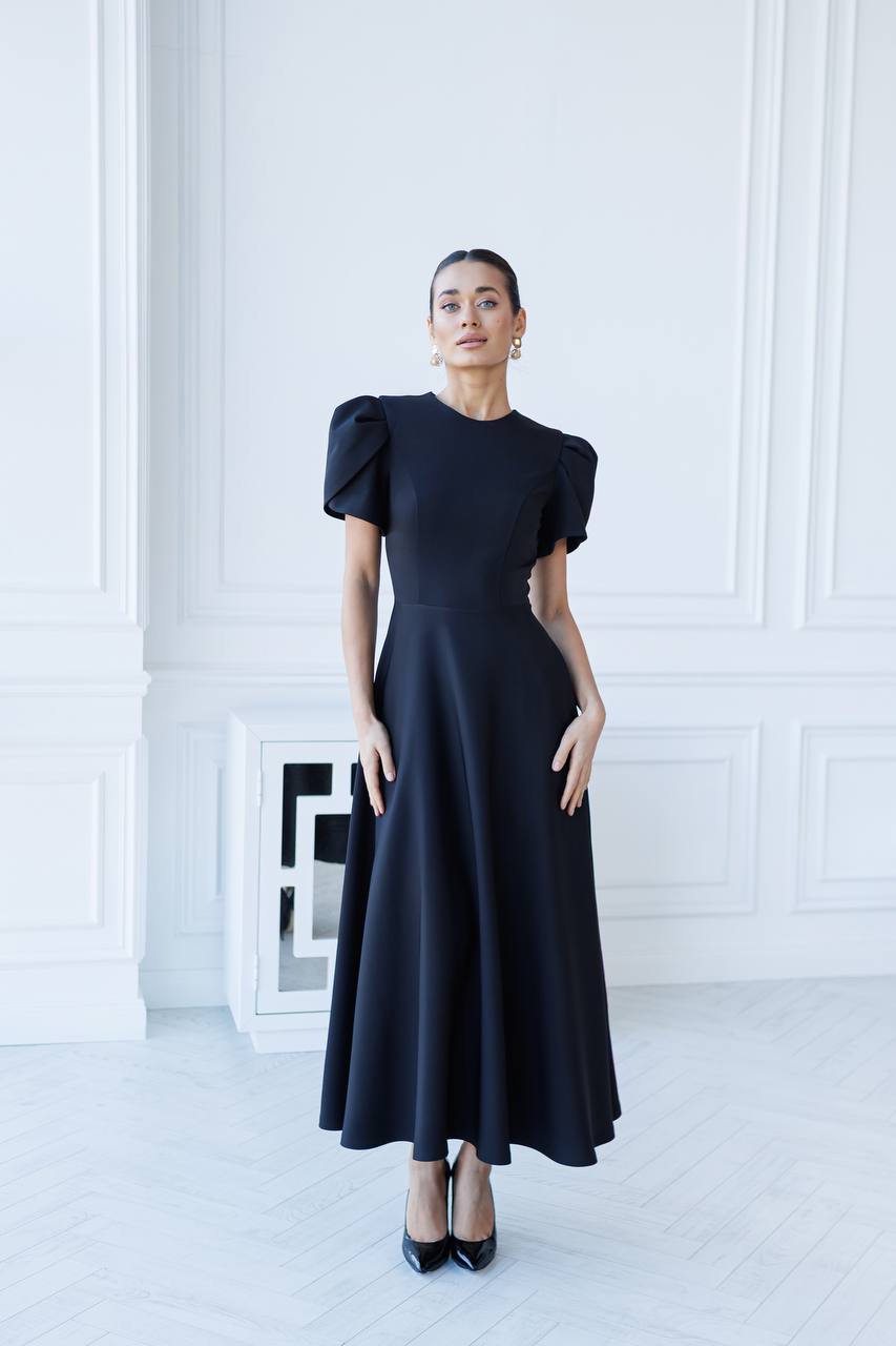 Elegant Women's Black Diagonal Crepe Dress with Puff Sleeves