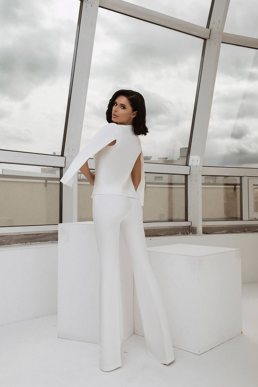 Womens Diagonal Crepe Suit White Elegant Fashion