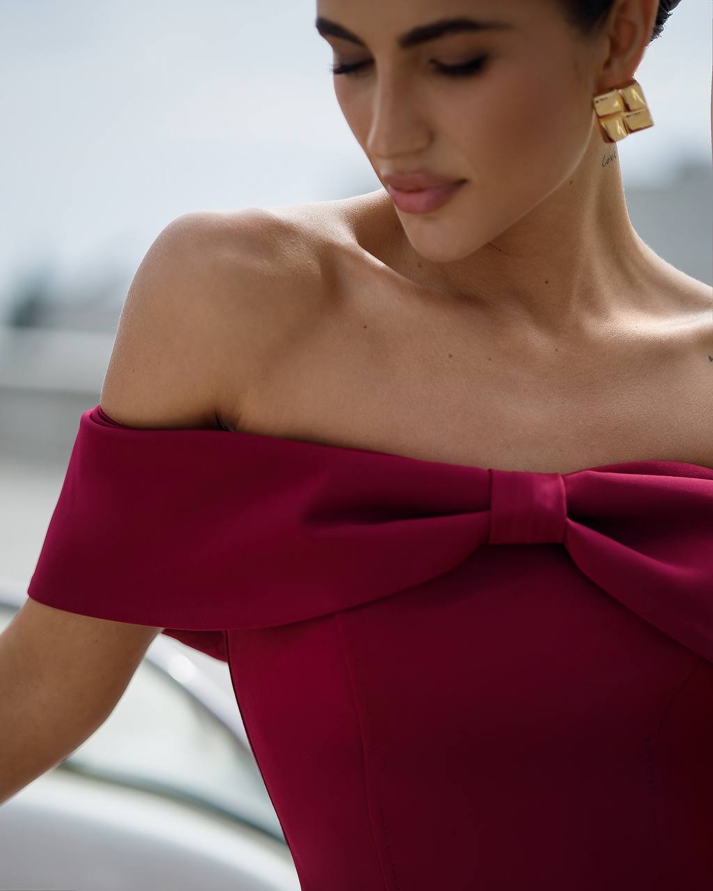 Elegant Burgundy Off Shoulder Midi Dress with Corset Detail