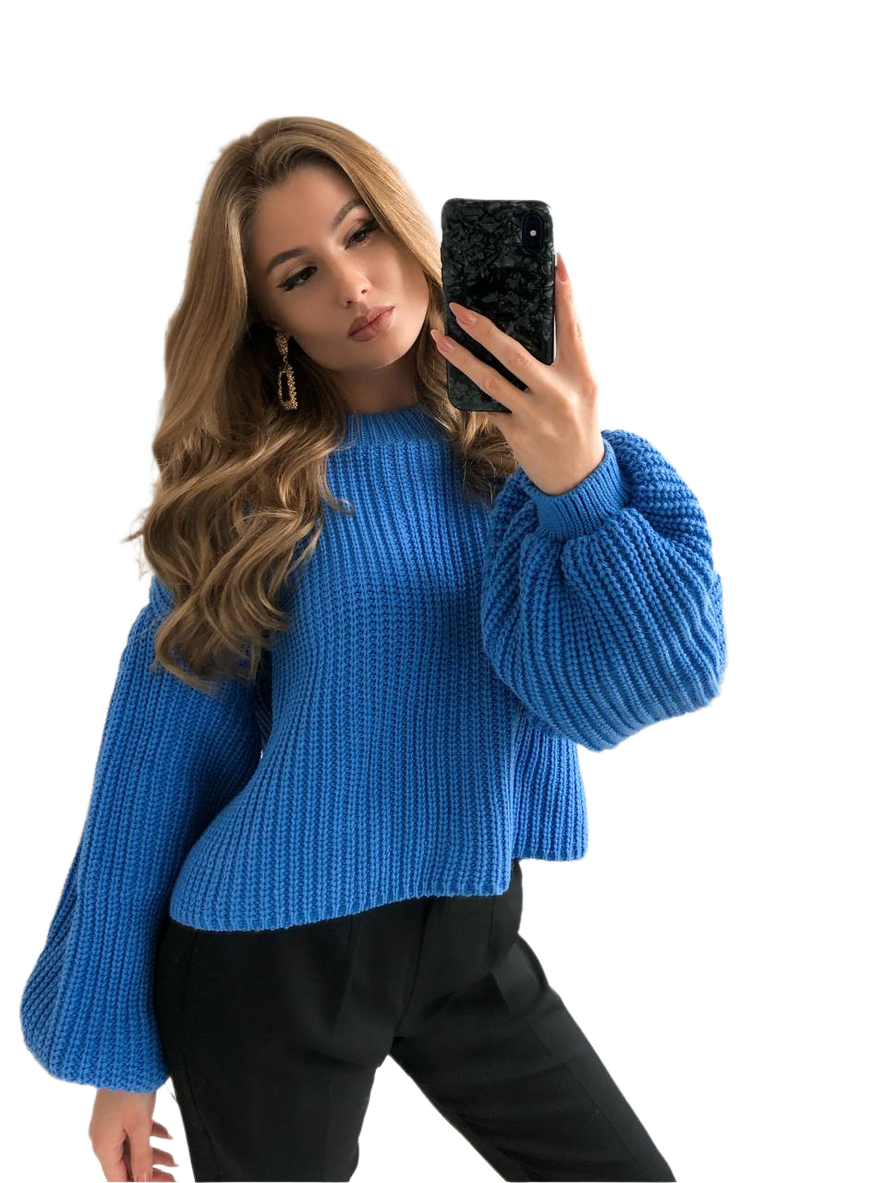 Cozy Sweater in Various Colors for All Seasons