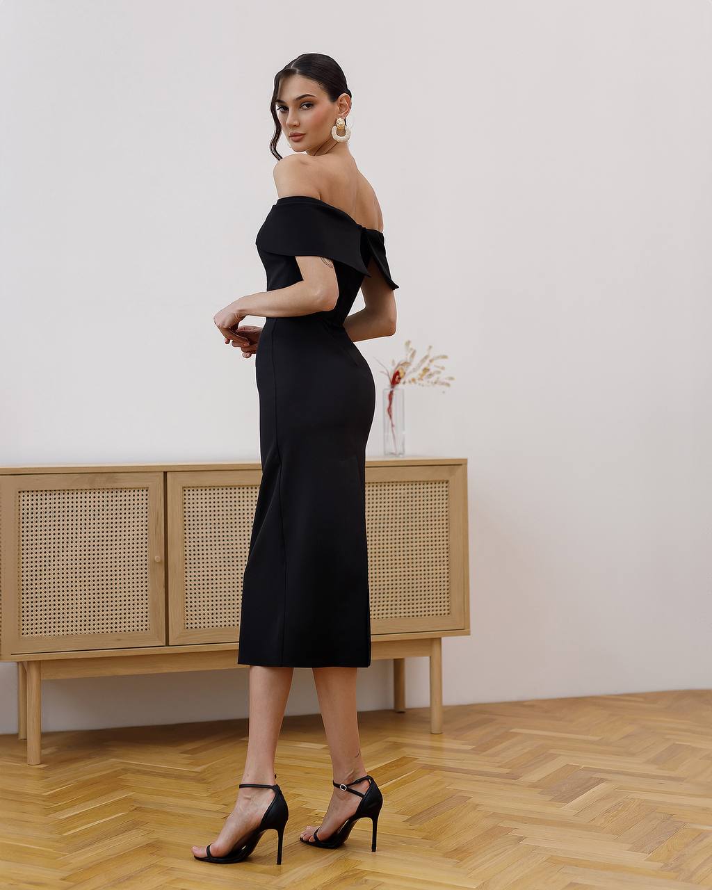 Elegant Off-Shoulder Black Midi Dress with Corset Detail