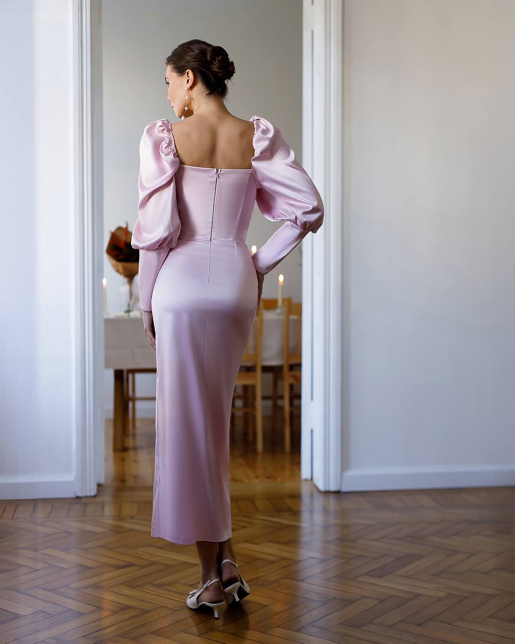 Elegant Pink Satin Midi Dress with Puff Sleeves and Side Slit