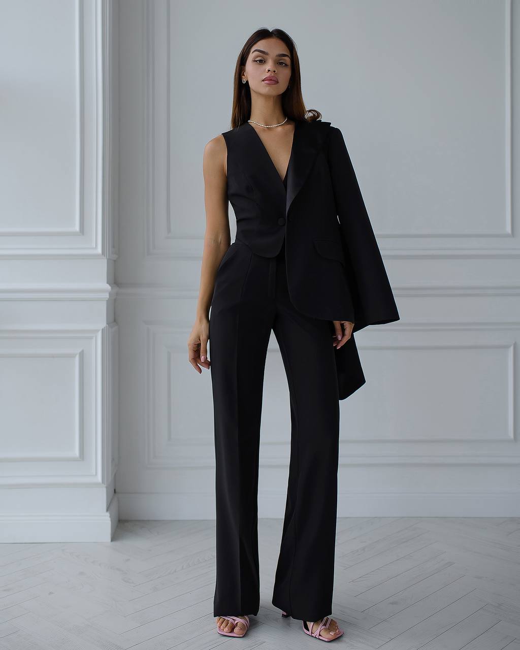 Womens Premium Diagonal Crepe Suit with Satin Collar