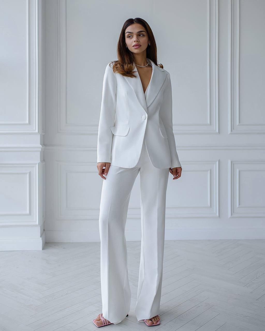 Womens Premium Diagonal Crepe Suit with Satin Collar in White