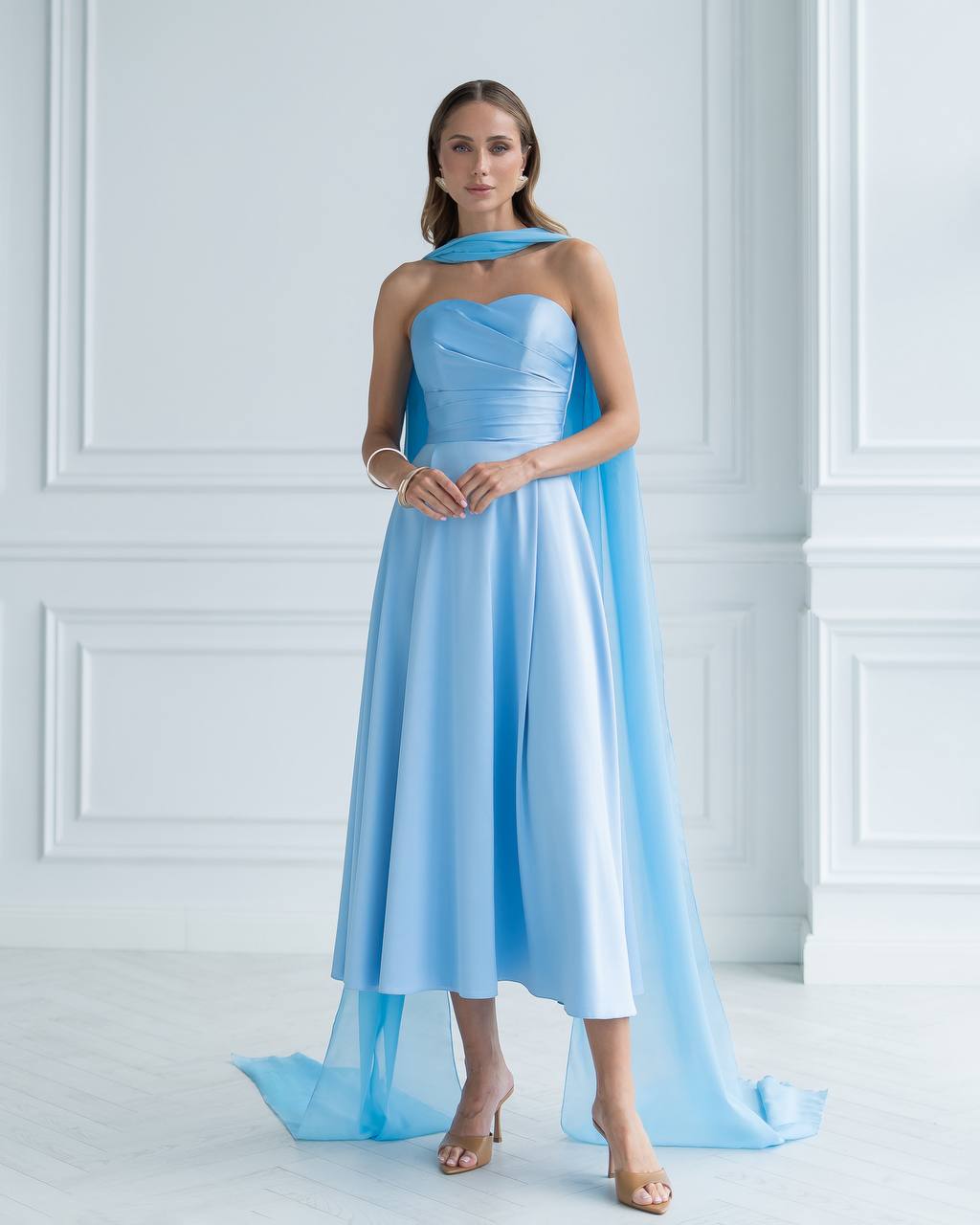 Elegant Women's Strapless Premium Satin Dress Midi Length