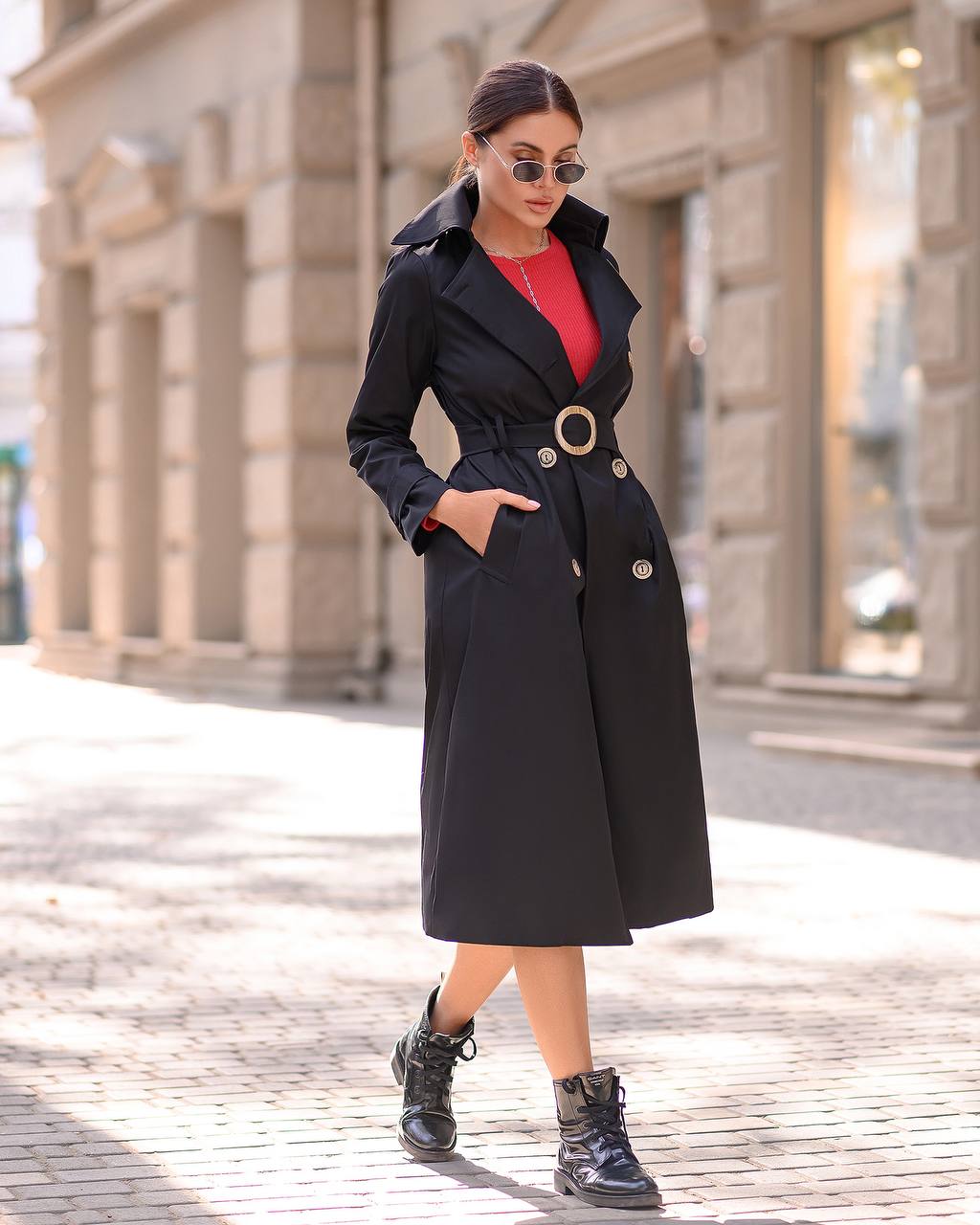 Stylish Black Trench Coat for Women with Belt and Pockets