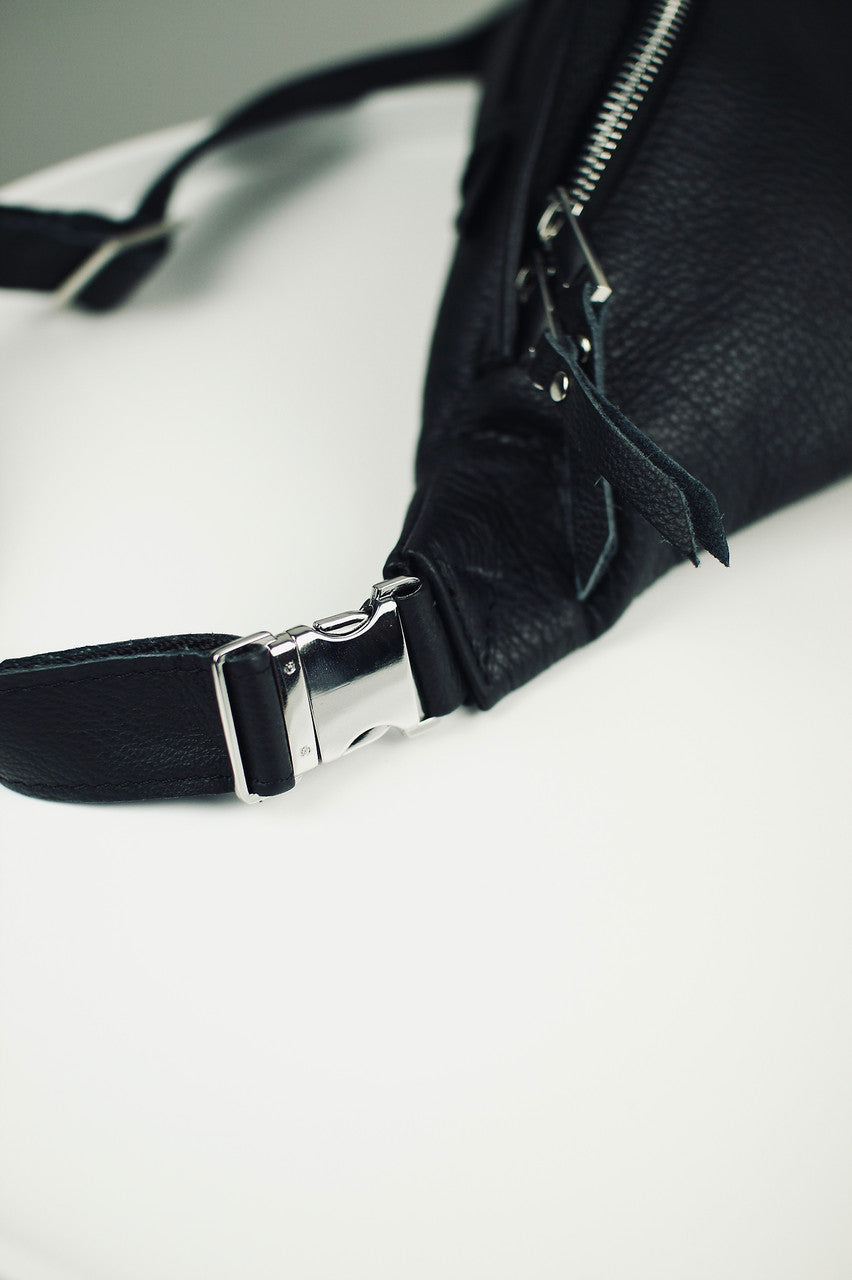Handmade Mens Black Leather Waist Bag