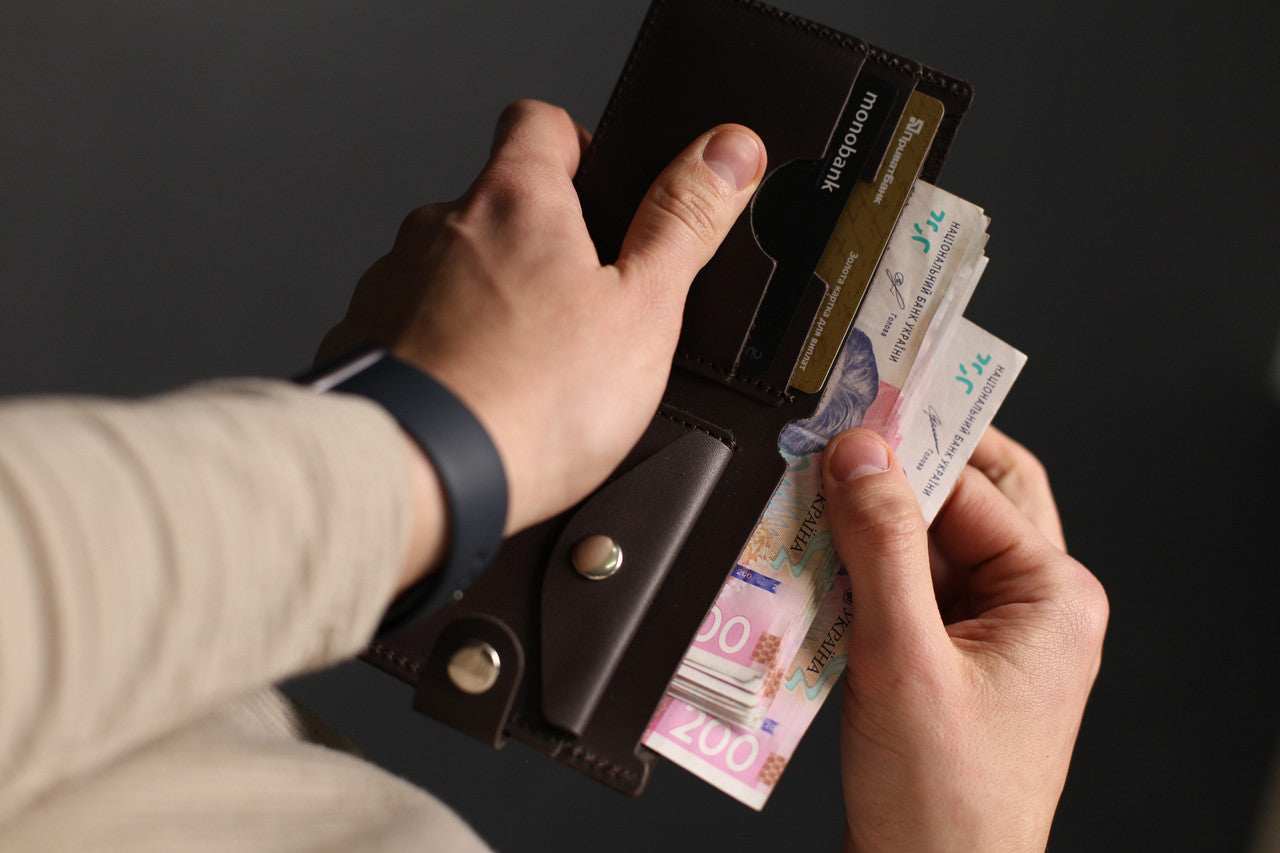 Handmade Brown Leather Wallet Mens Classic Bifold Wallet Gift For Him Coin Pocket