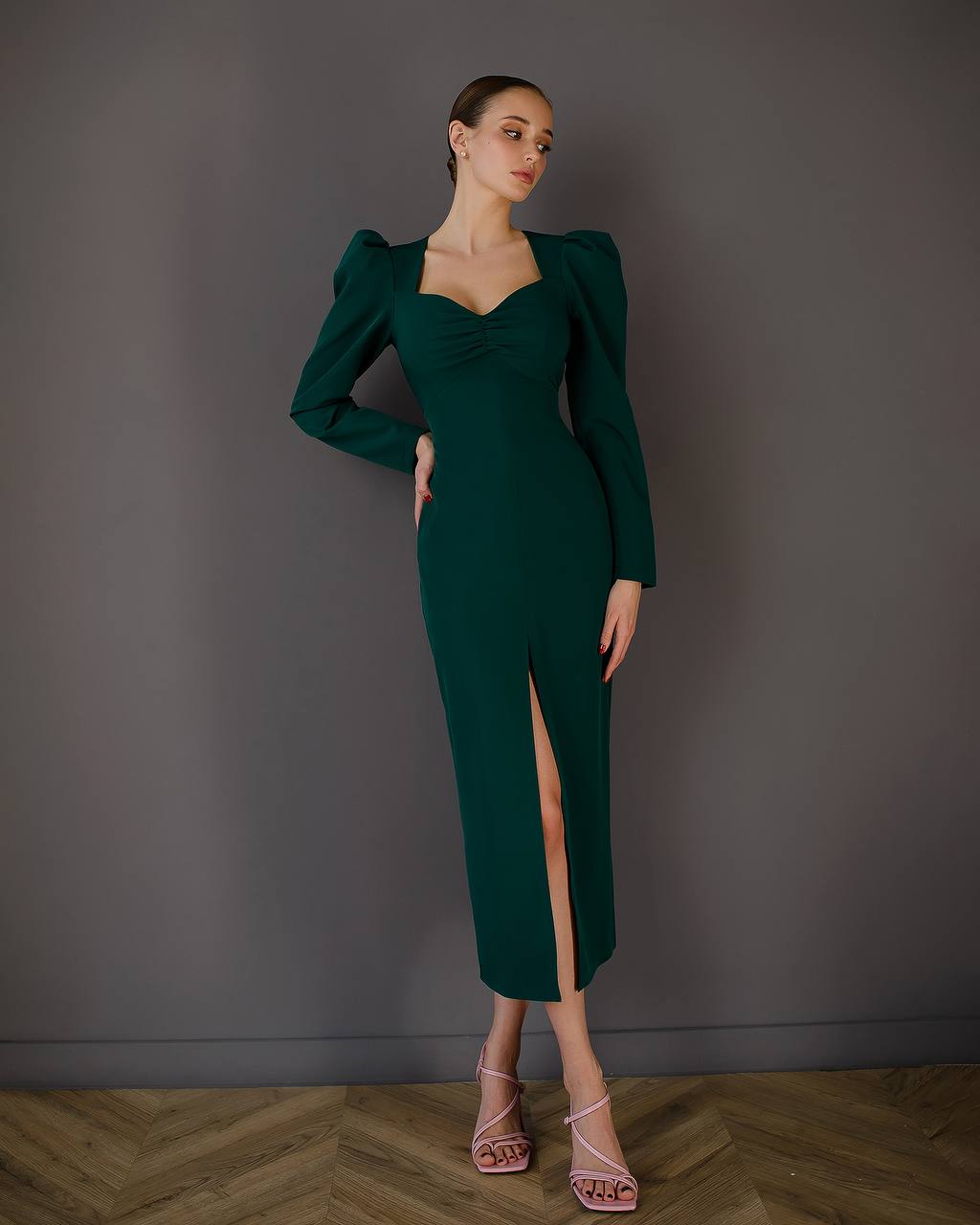 Elegant Green Midi Dress with Puff Sleeves and Front Slit for Women