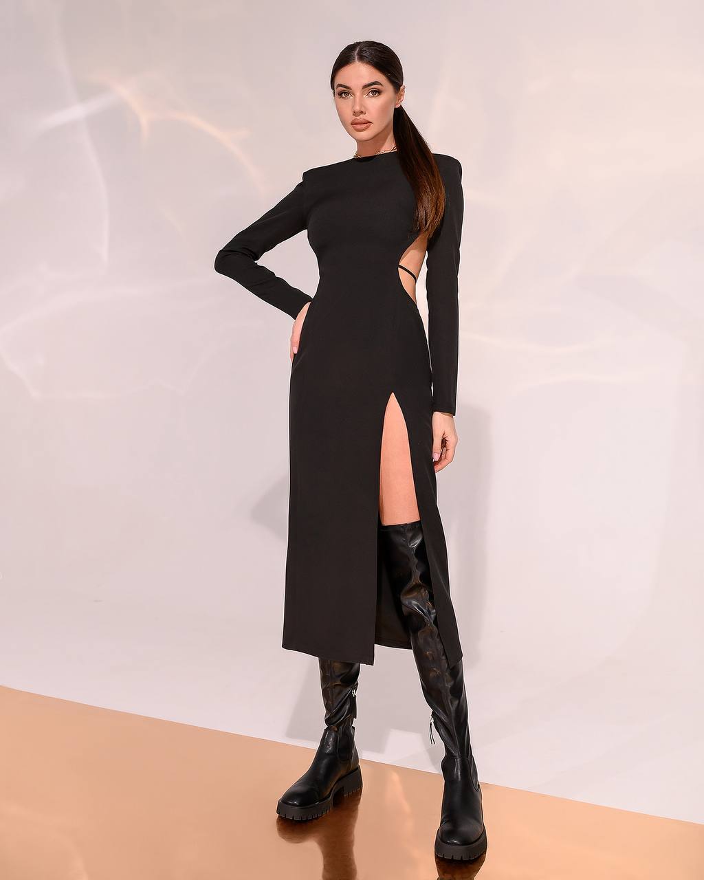 Elegant Backless Midi Dress for Women Long Sleeve Available in Multiple Colors