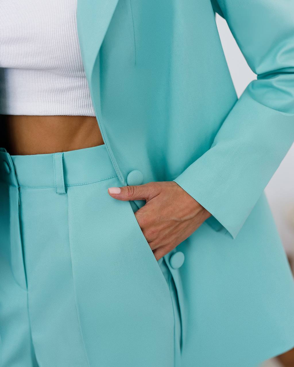 Elegant Polished Tiar and Lux Fabric Women's Suit in Tiffany Blue