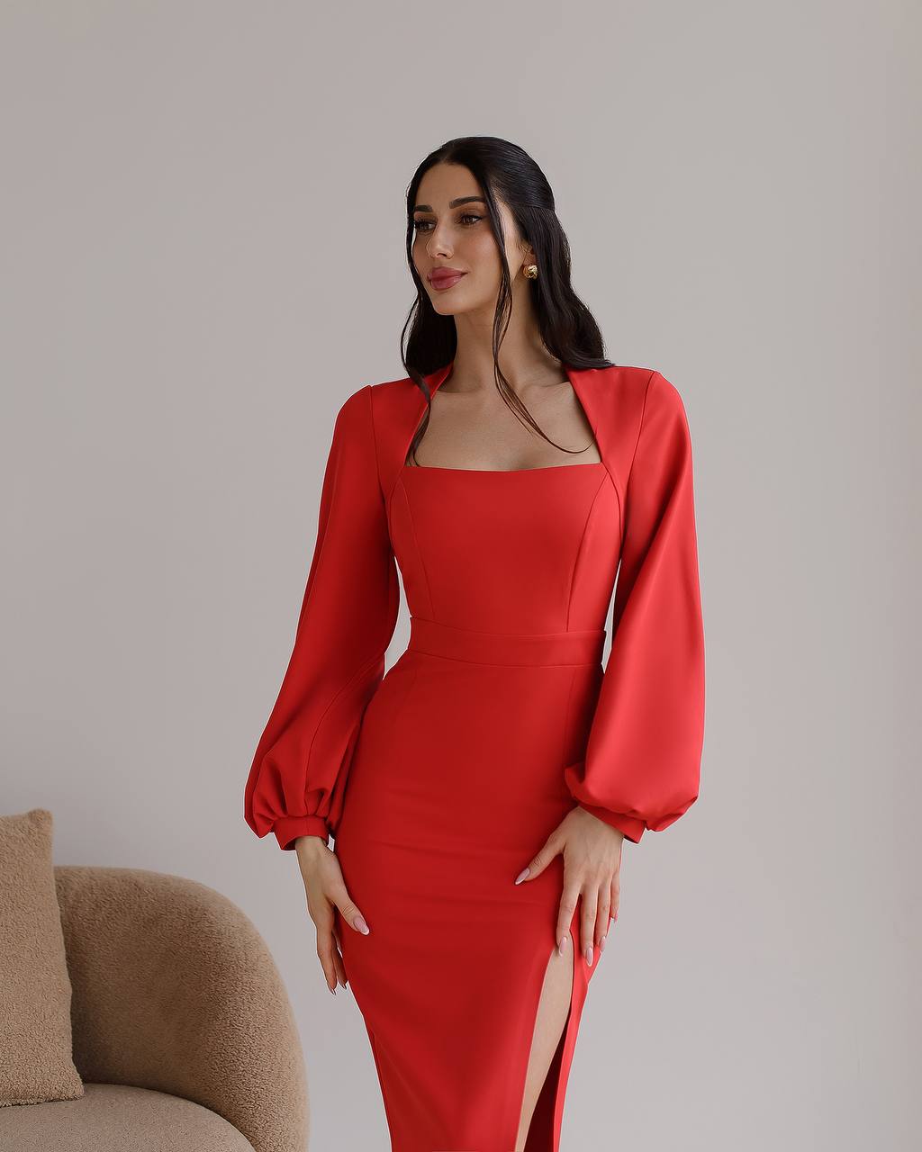 Elegant Red Midi Dress with Square Neck and Balloon Sleeves