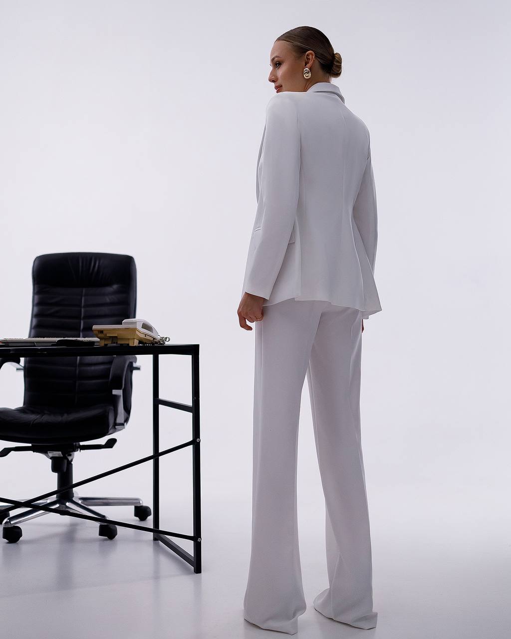 Womens Premium Diagonal Crepe Suit with Satin Collar in White