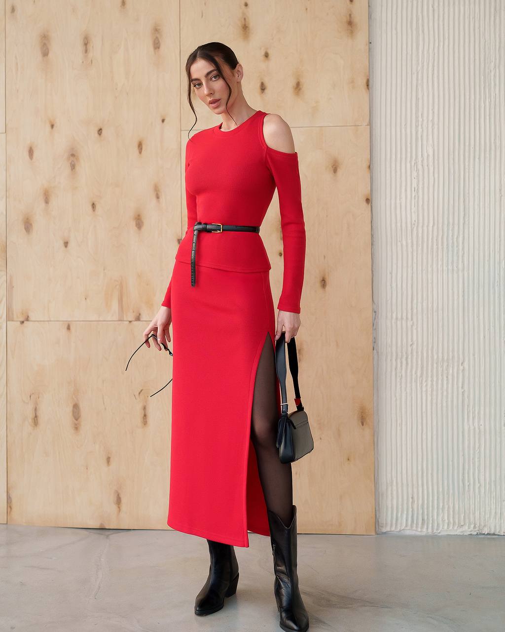 Womens Ribbed Knit Suit with Skirt in Red