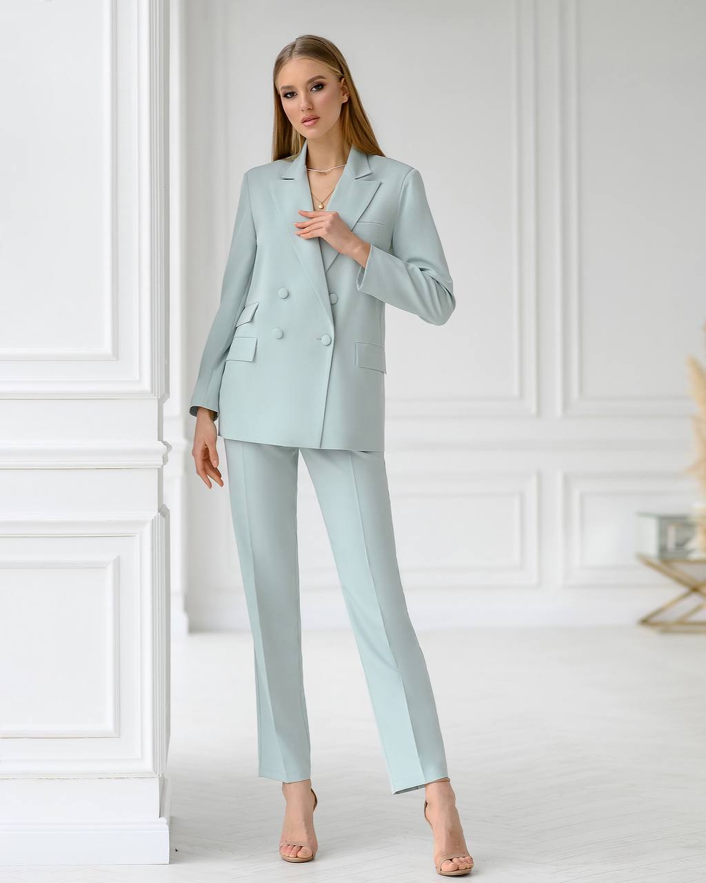 Luxury Diagonal Suiting Crepe Women's Suit in Blue