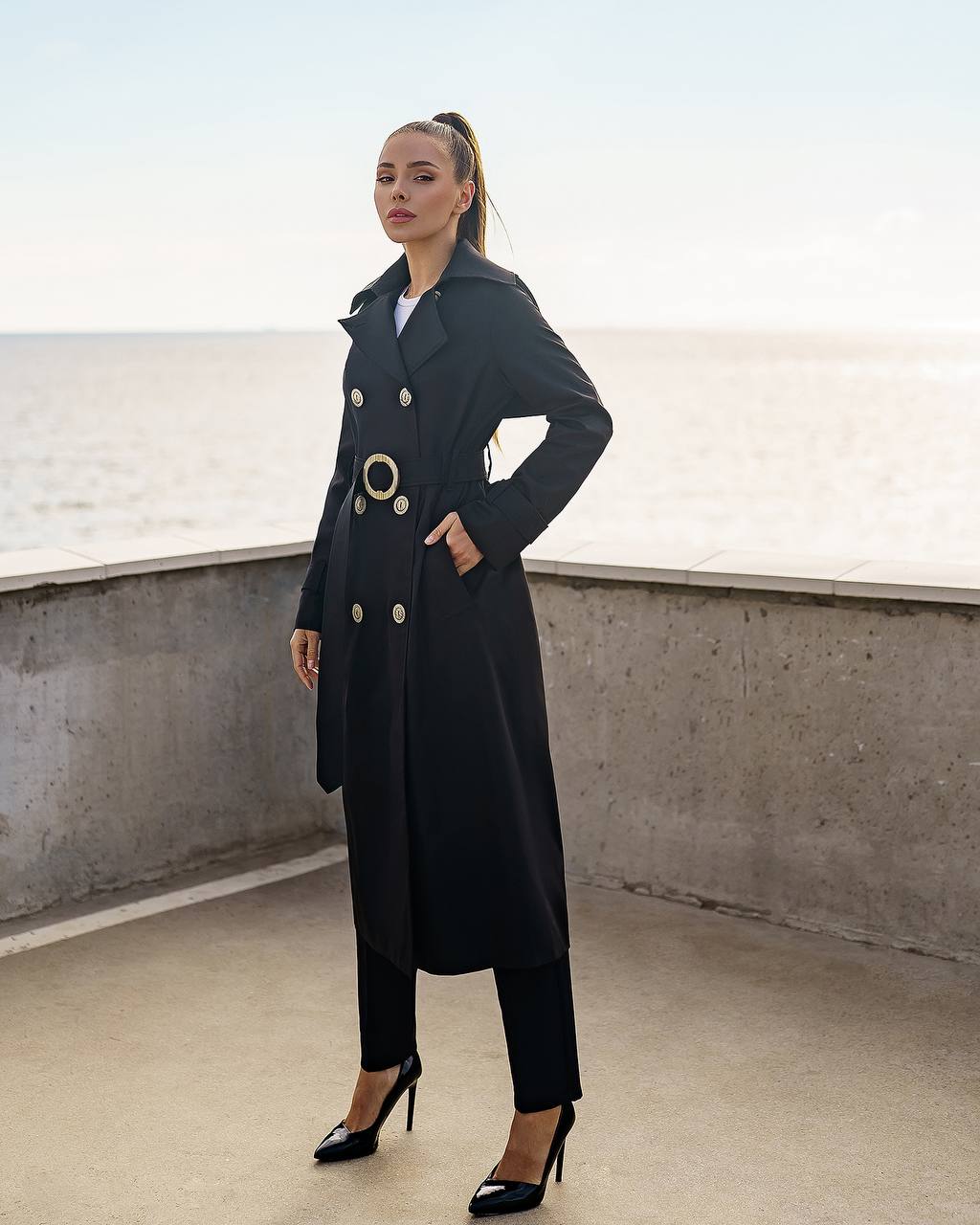 Stylish Black Trench Coat for Women with Belt and Pockets
