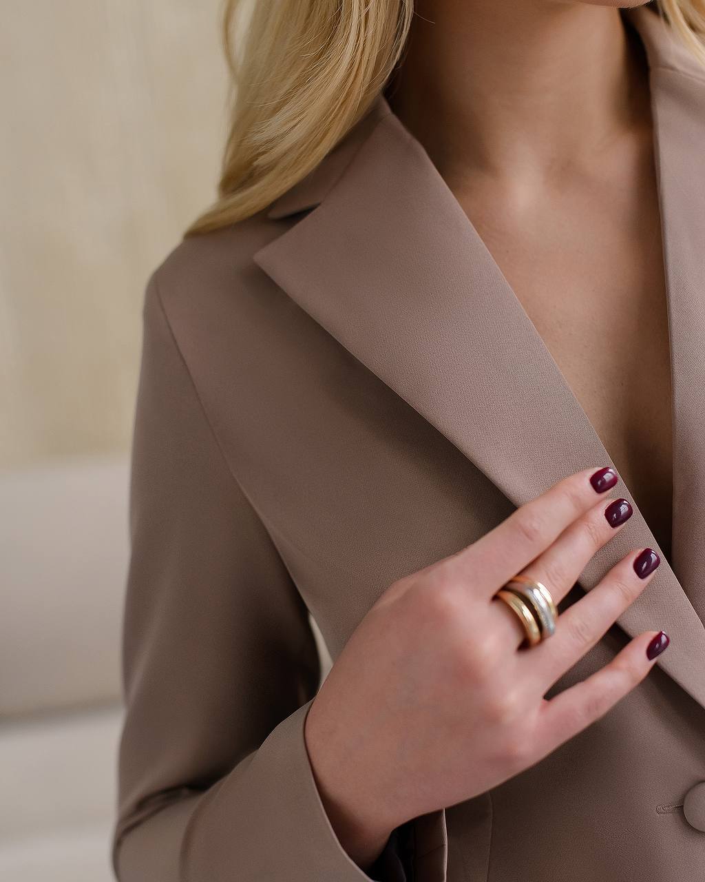 Premium Diagonal Crepe Women's Suit with Lined Blazer and Slim Pants
