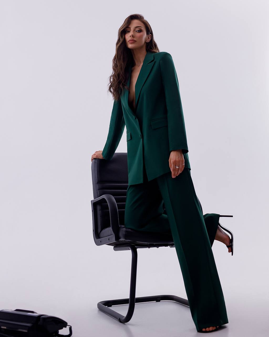 Womens Polished Tiar and Lux Fabric Suit in Green