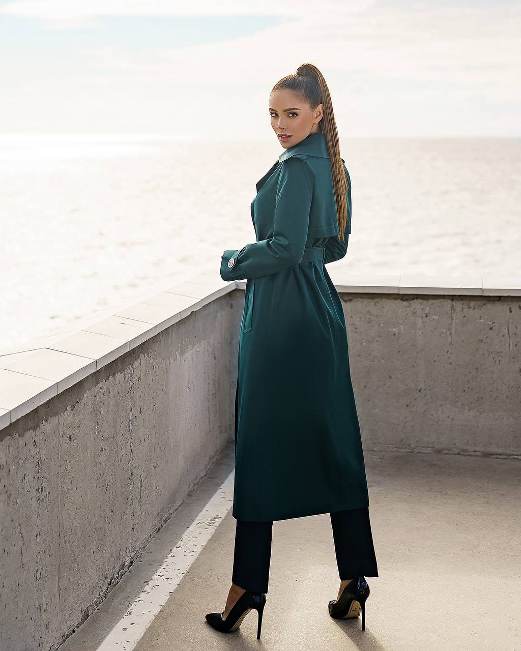 Stylish Cotton Trench Coat for Women with Pockets and Belt Slim Fit Outerwear