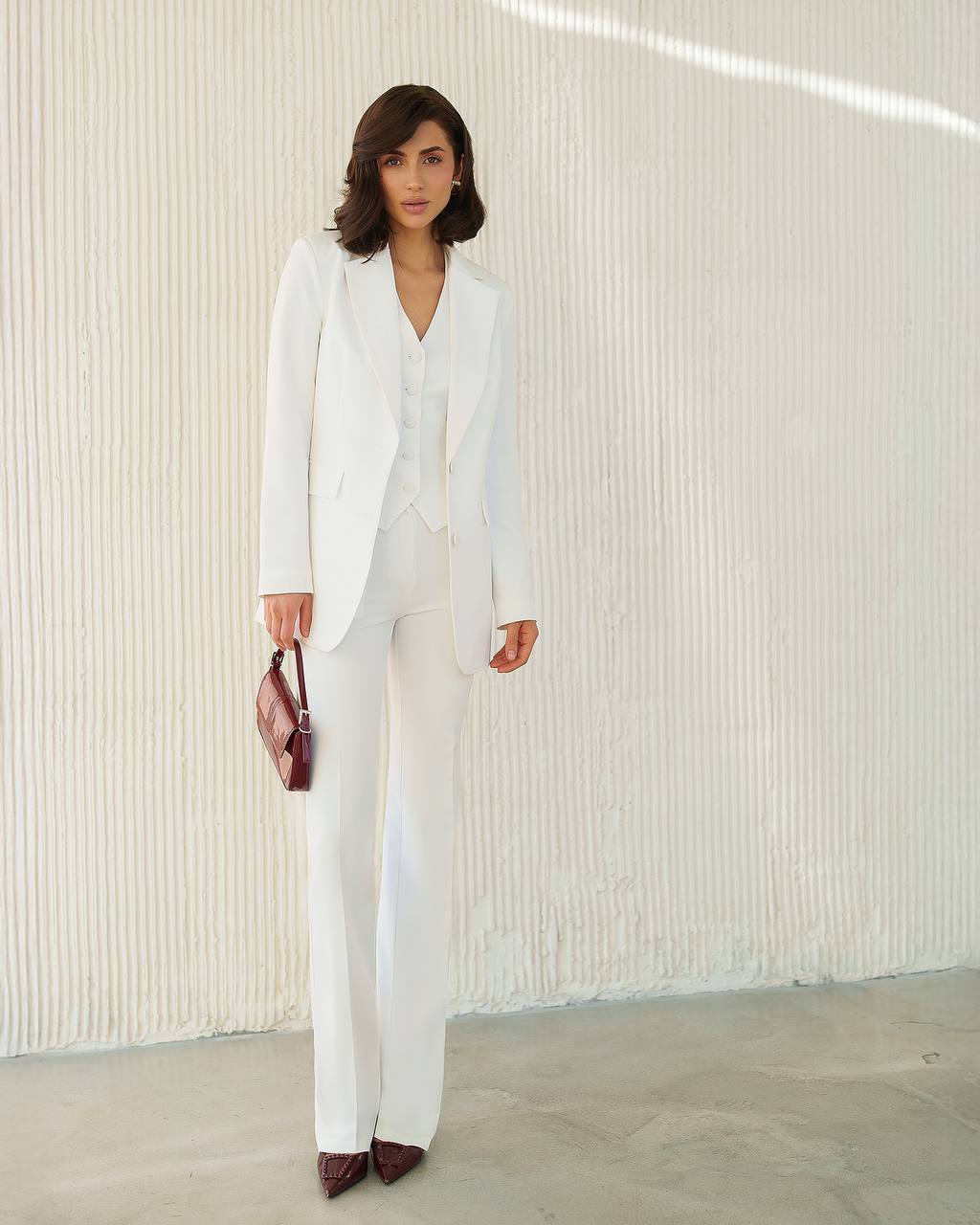 Womens Three-Piece Suit with Vest Diagonal Suit Crepe