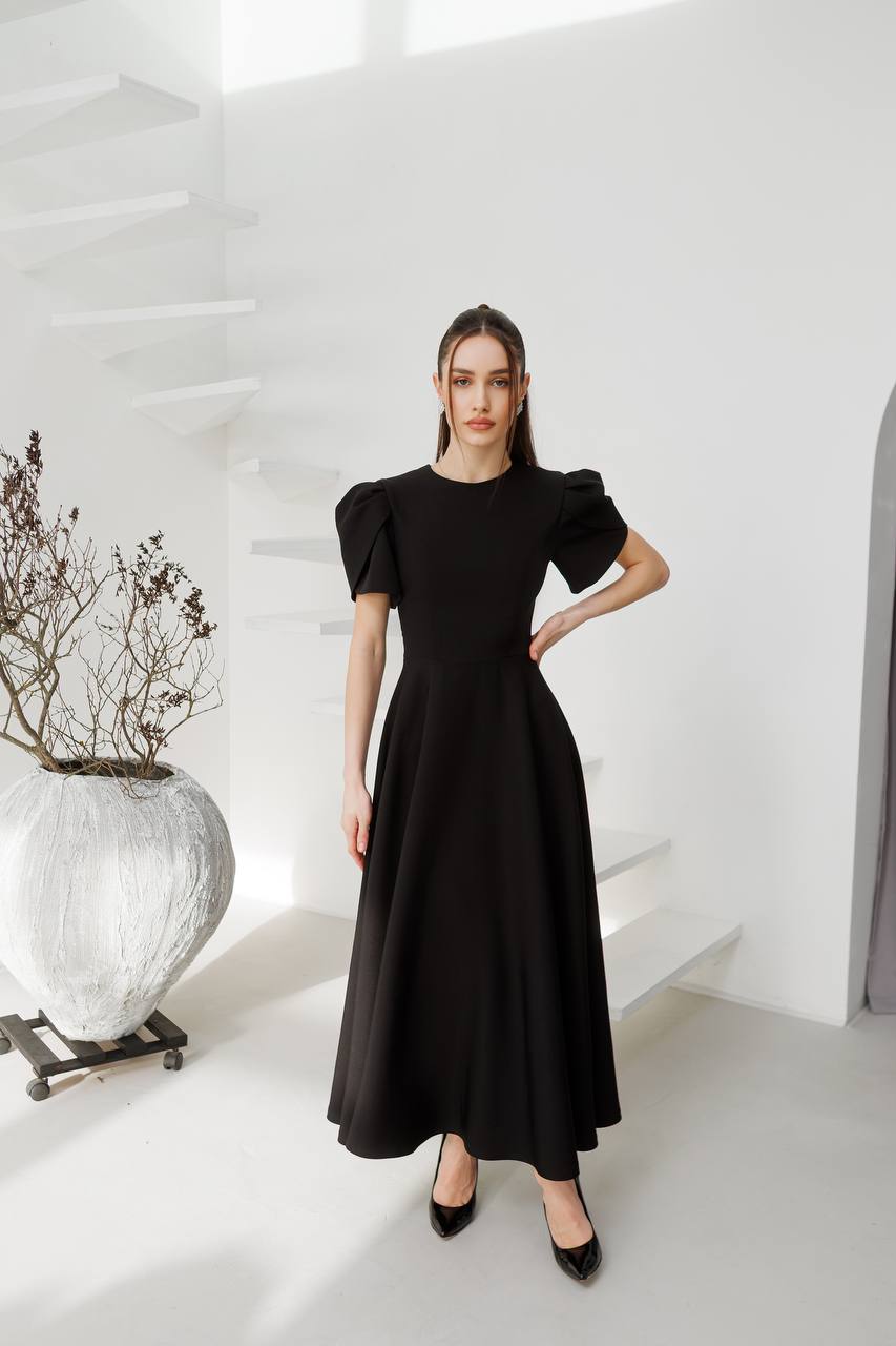 Elegant Women's Black Diagonal Crepe Dress with Puff Sleeves