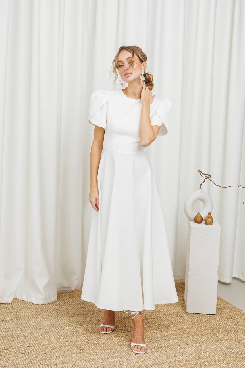 Elegant White Dress with Puff Sleeves for Women