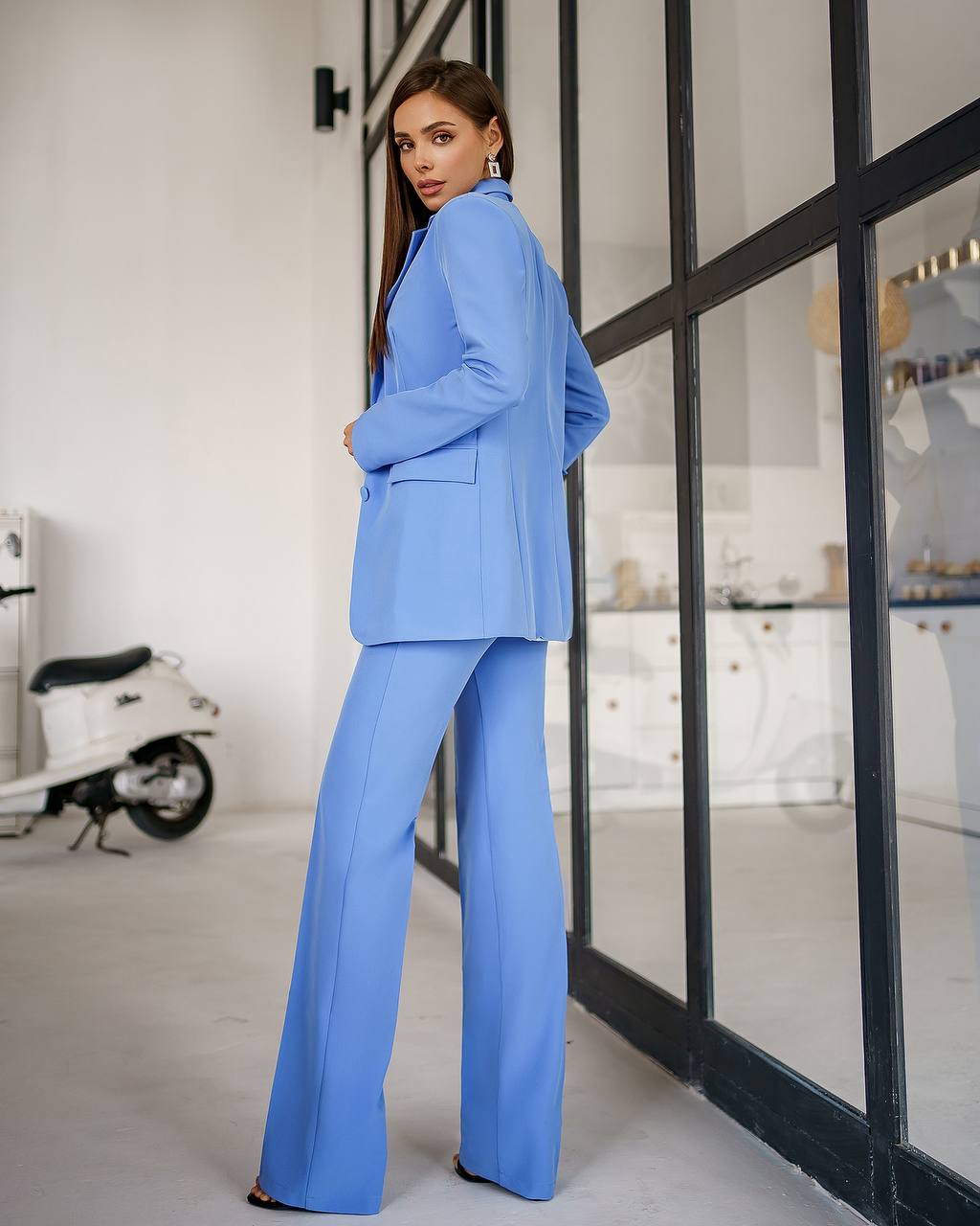 Three-Piece Women's Suit with Vest in Blue Diagonal Crepe Fabric