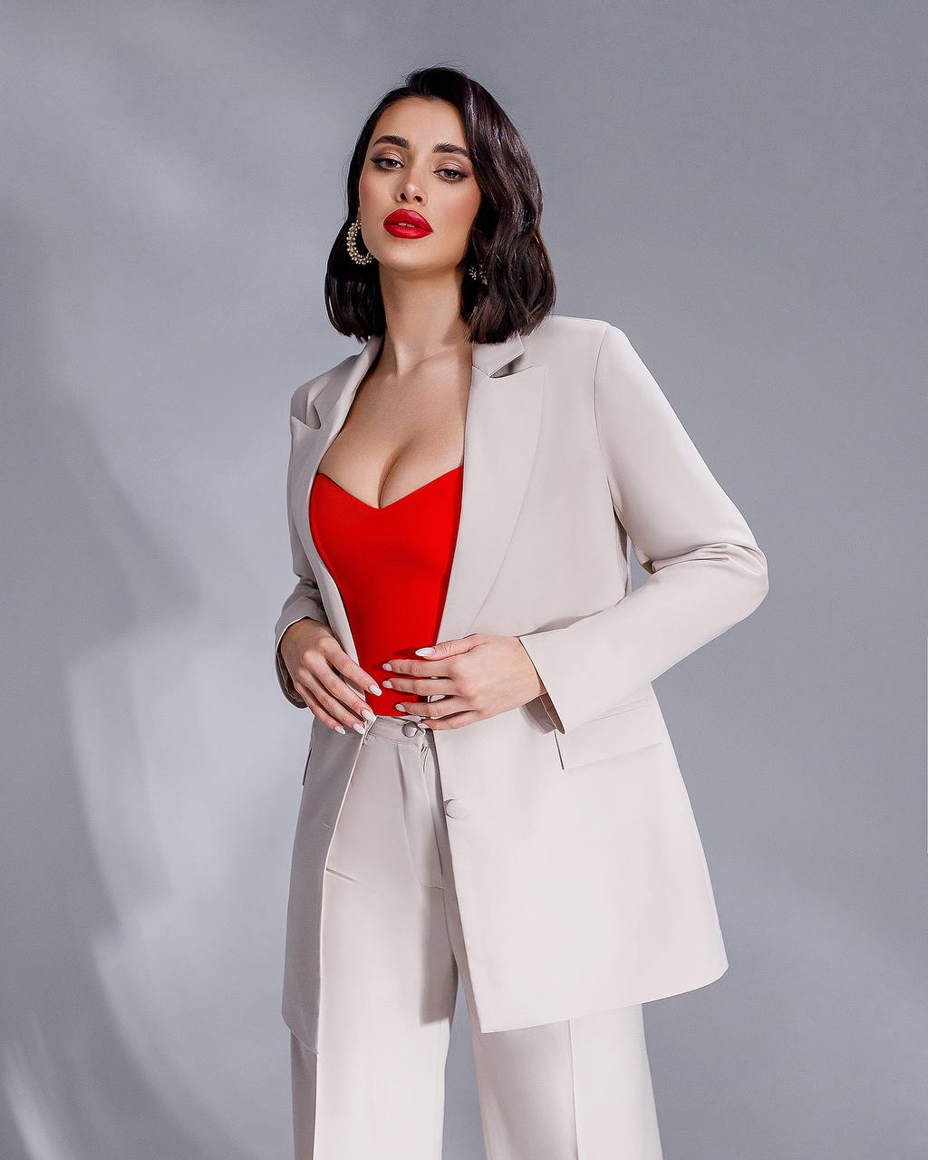 Womens Polished Tiar Lux Fabric Suit Beige Jacket and Pants