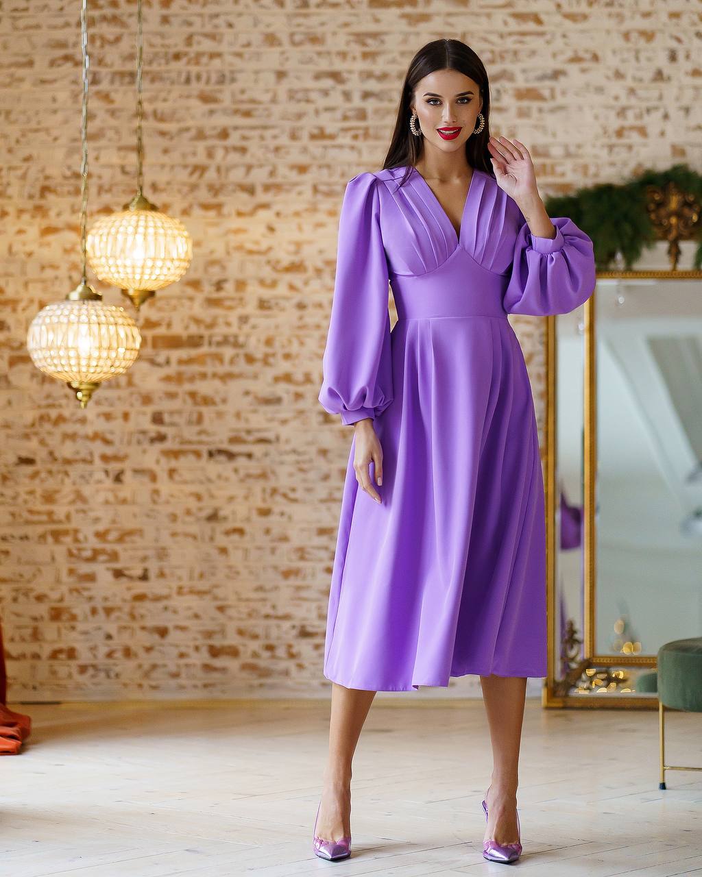 Elegant Purple Midi Dress with Pleated Bodice and Balloon Sleeves