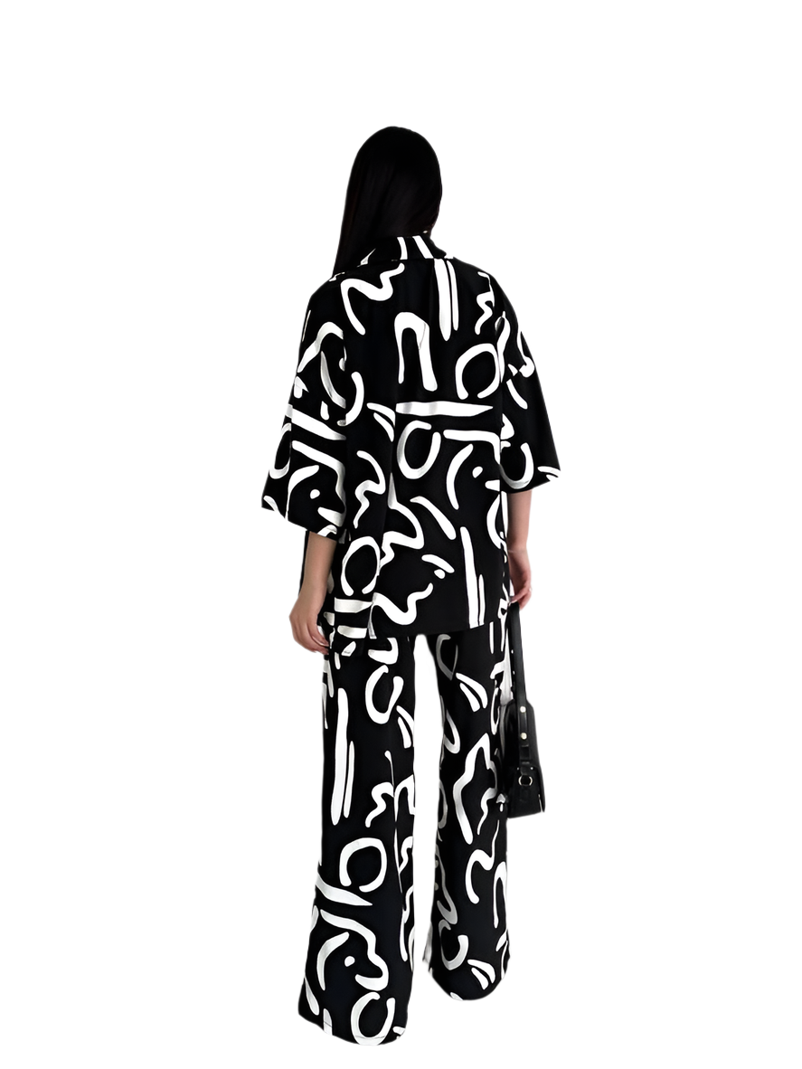 Lightweight Black and White Print Two-Piece Suit for Women