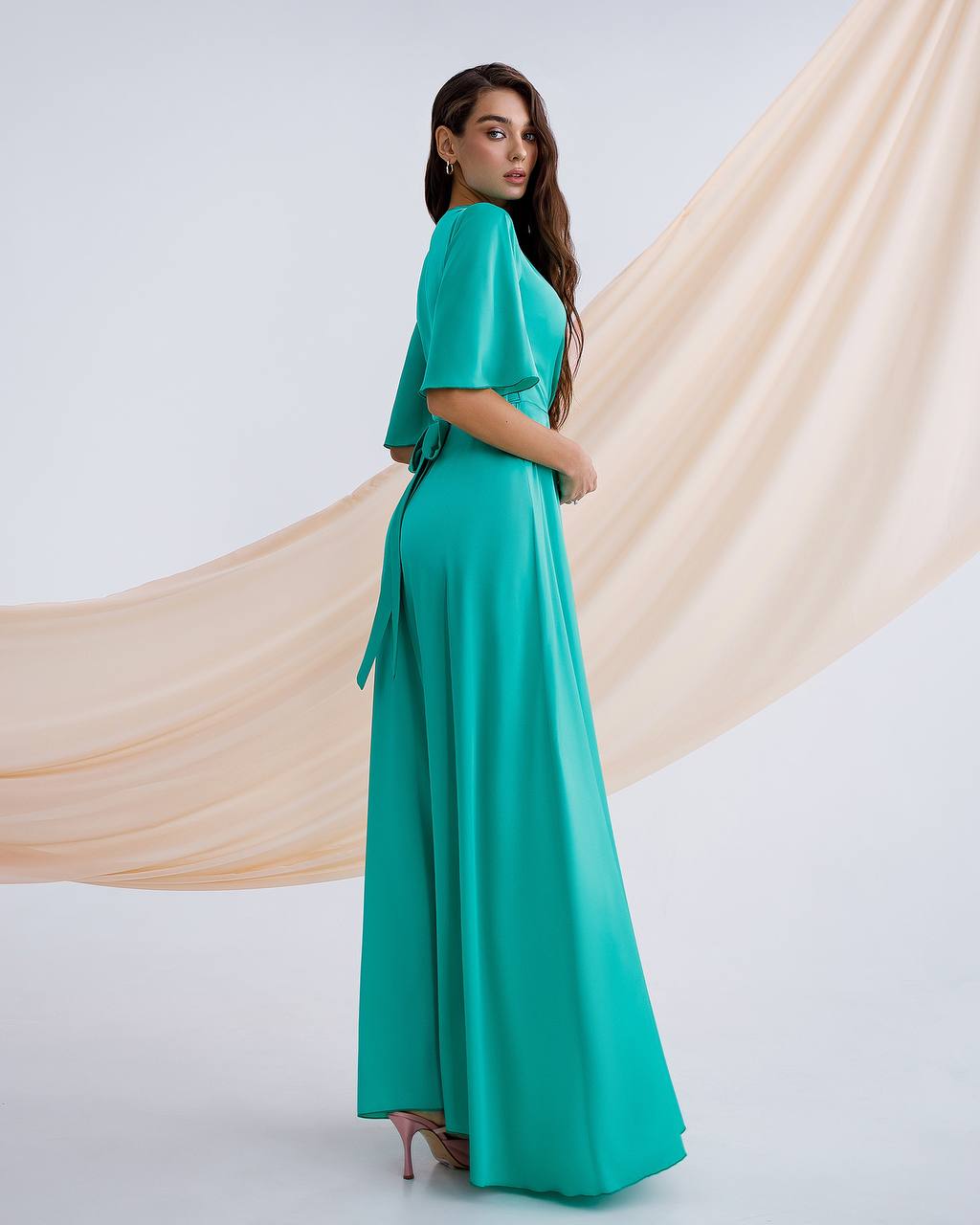 Elegant Long Sleeve Silk Dress with Pockets in Green, Beige, or Graphite for Special Occasions