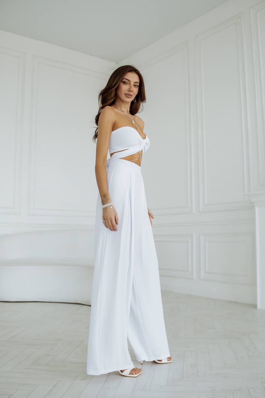 White Palazzo Pants and Multifunctional Strapless Top Set for Women
