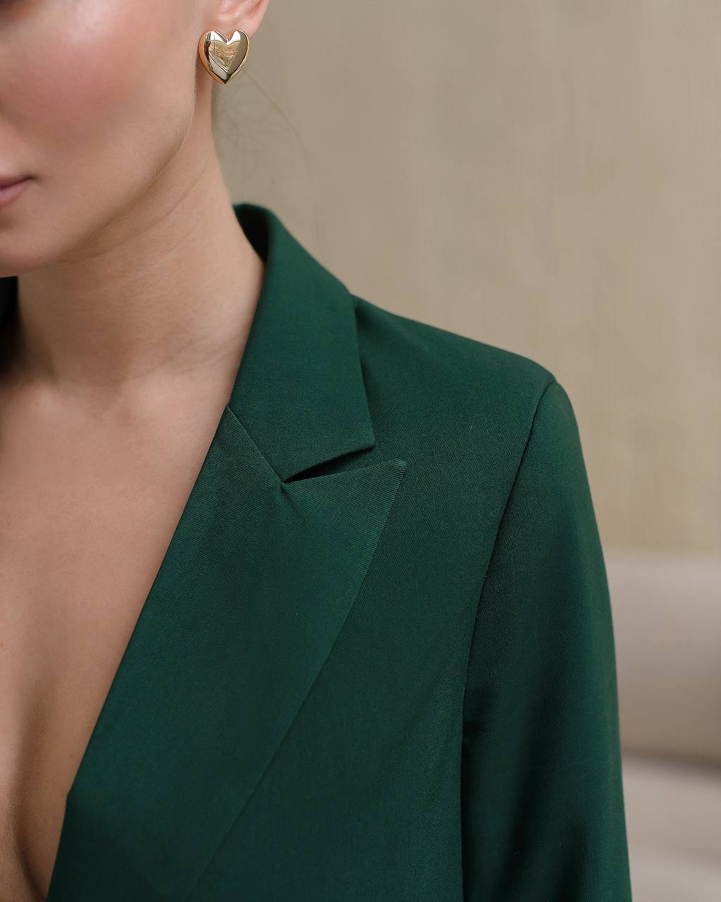 Womens Polished Tiar and Lux Fabric Suit in Green