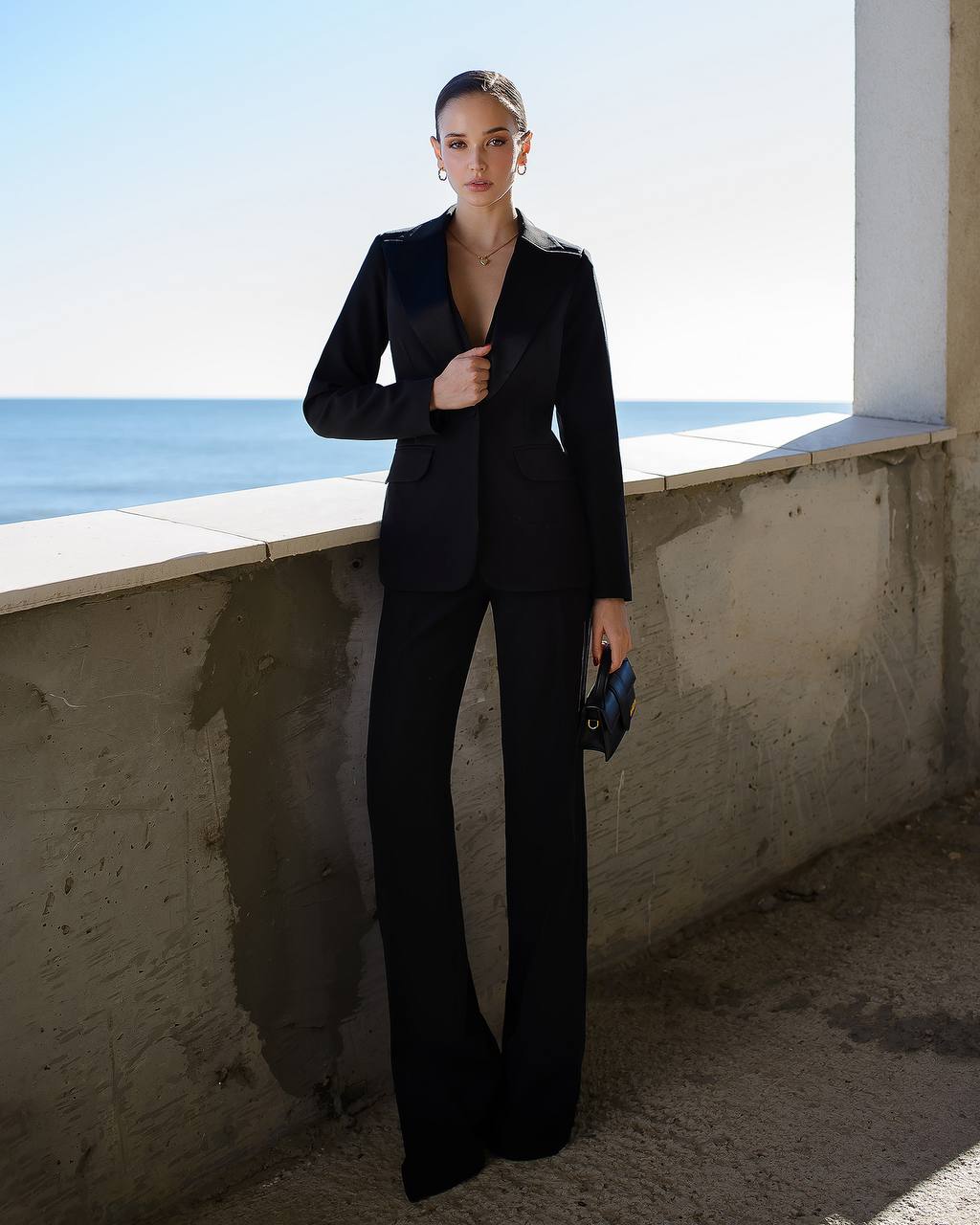 Womens Premium Diagonal Crepe Suit with Satin Collar