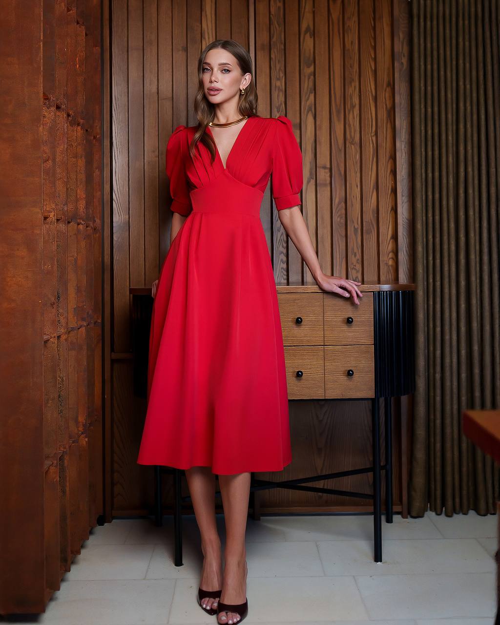 Elegant Red Midi Dress for Women with Puff Sleeves