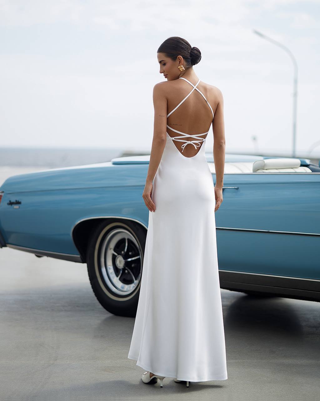 Elegant Women's Maxi Dress in Dense Satin Fabric