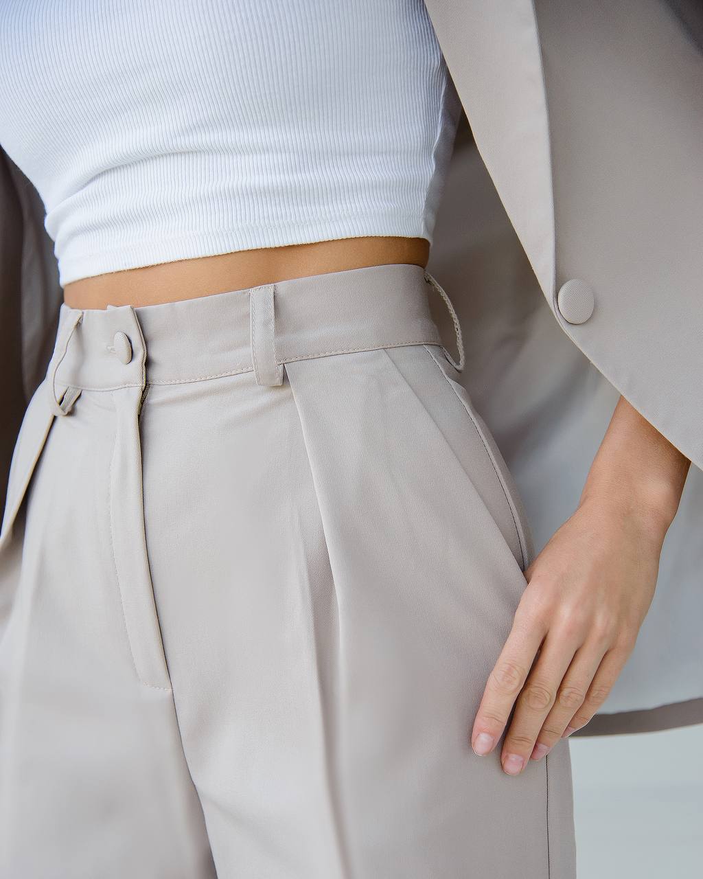 Womens Polished Tiar Lux Fabric Suit Beige Jacket and Pants