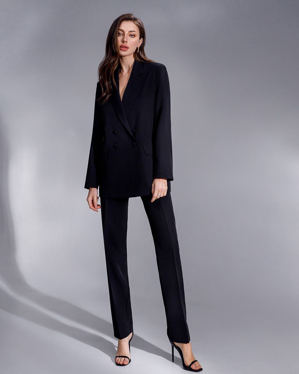 Women Elegant Double-Breasted Suit in Dense Luxury Diagonal Crepe