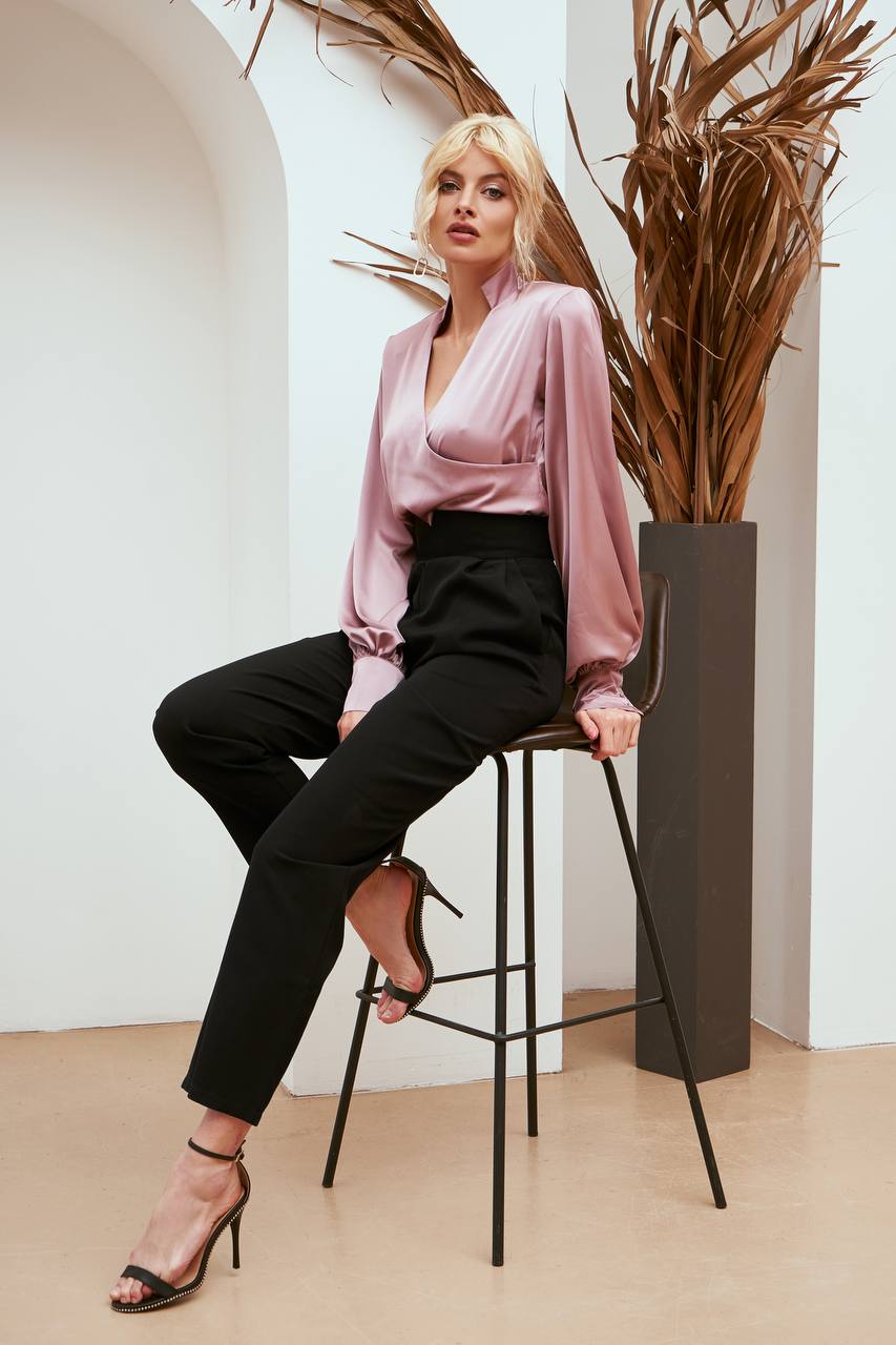 Womens High Waist Crepe Diagonal Pants in Black Cream and Blue