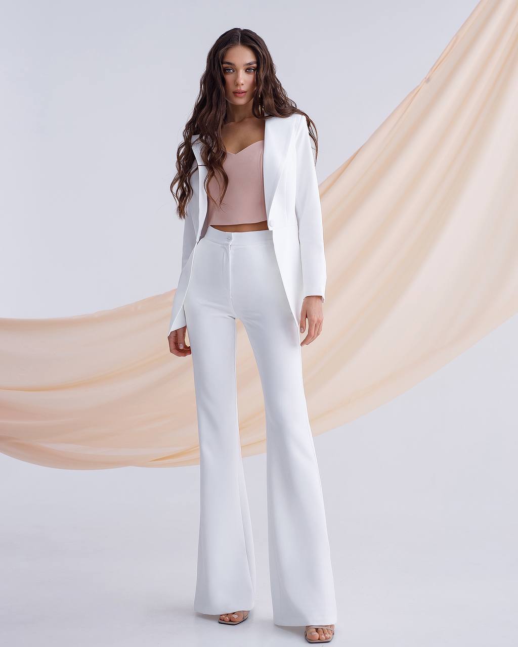 Elegant Premium Diagonal Crepe Women's Suit in White with Peplum Jacket and Flared Pants