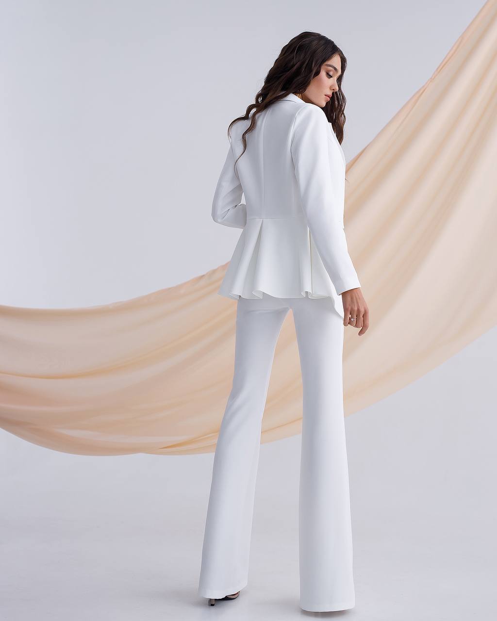 Elegant Premium Diagonal Crepe Women's Suit in White with Peplum Jacket and Flared Pants